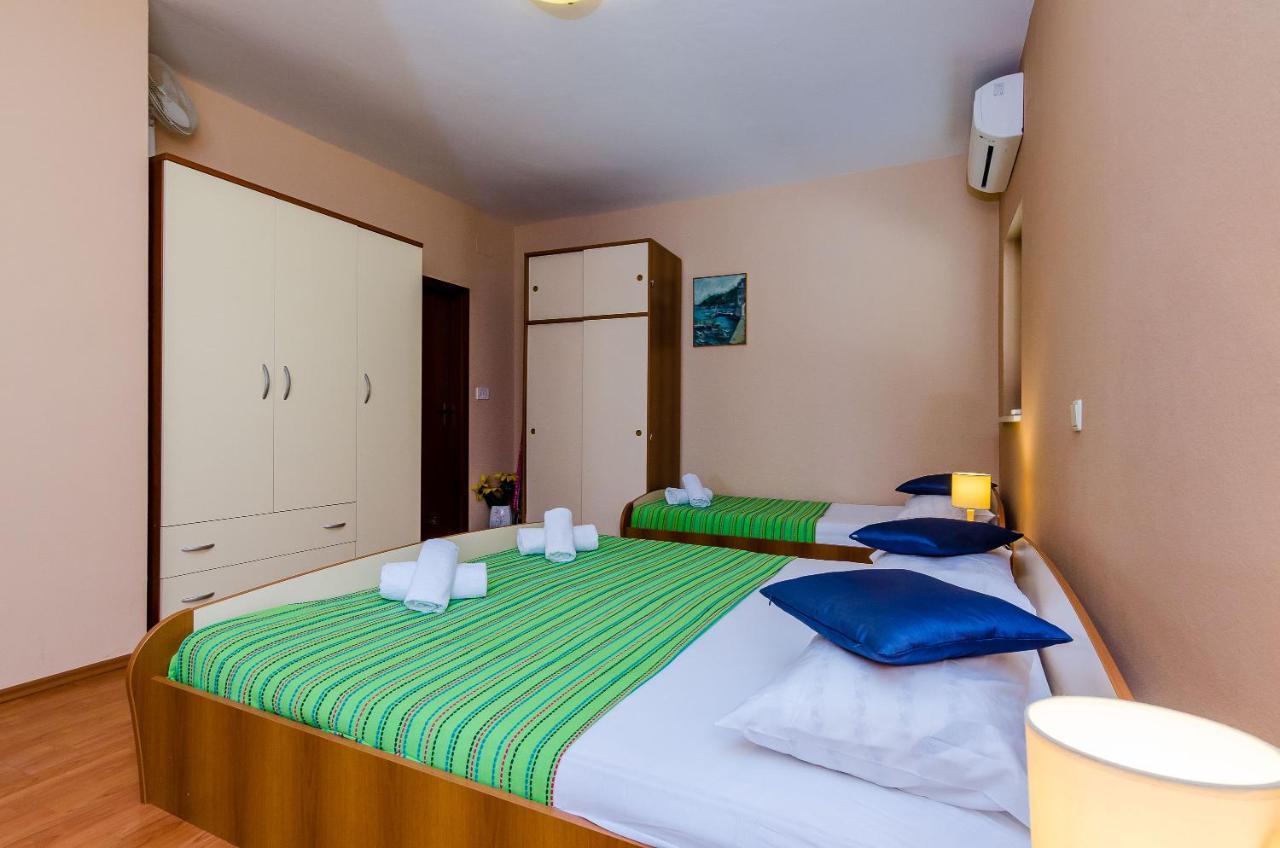 Apartments Kanjuo By The Sea Mlini Exterior foto